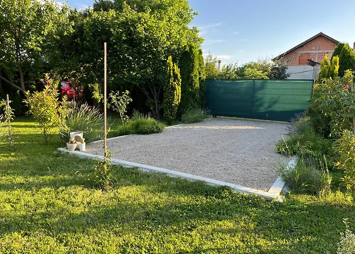 Petrovaradin Tatil Evi